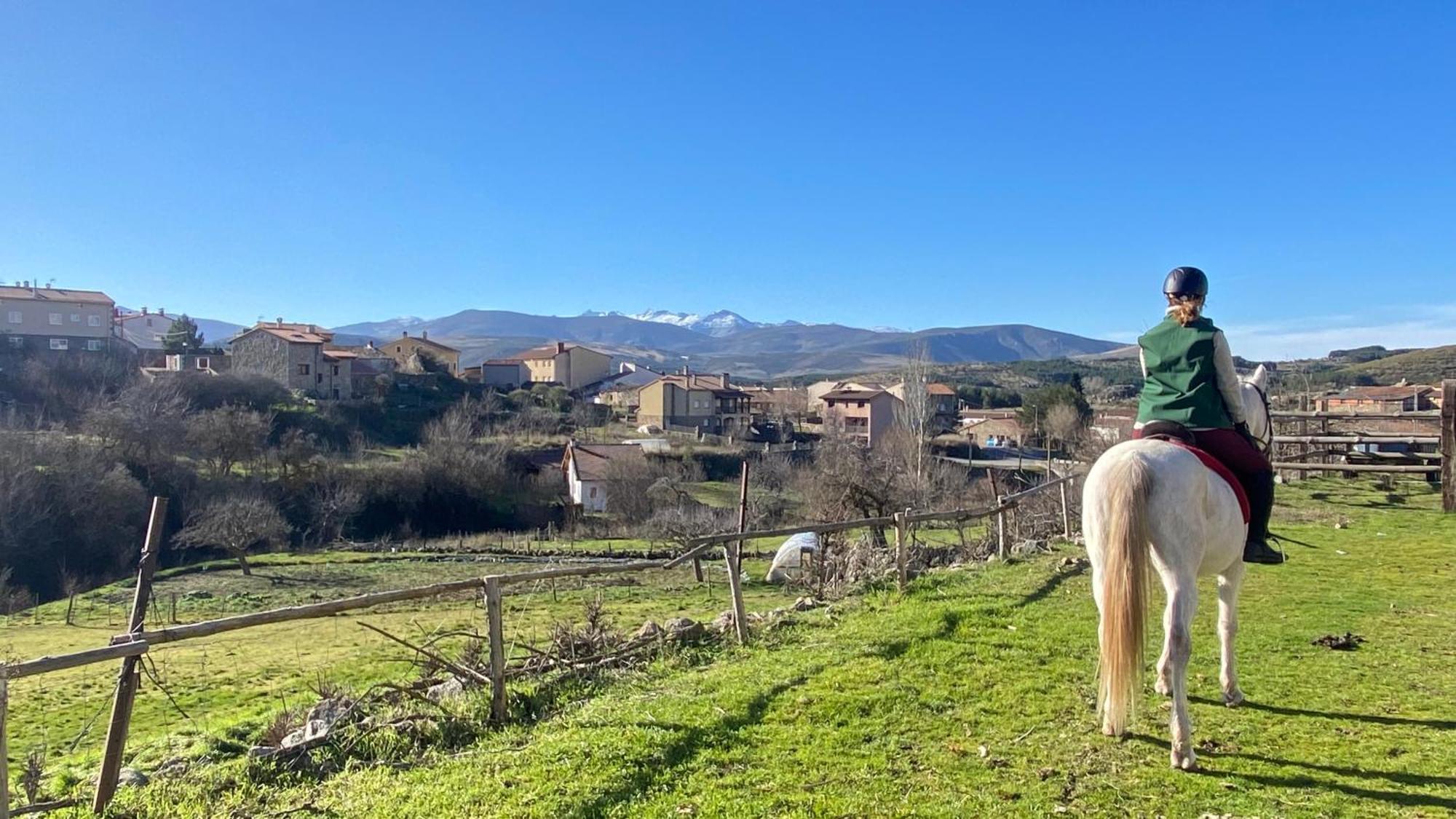 Holiday home Herencia De Ganaderos 